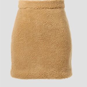 ALIÉTTE 
Faux Fur Mini Skirt Cozy Tan Sherpa Skirt